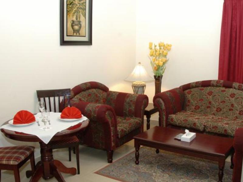 Al Reem Hotel Apartments シャルジャ エクステリア 写真