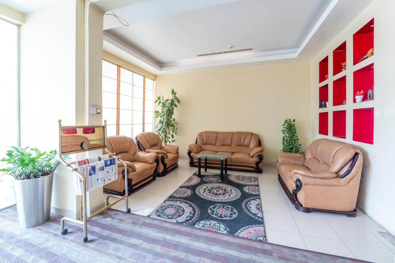 Al Reem Hotel Apartments シャルジャ エクステリア 写真